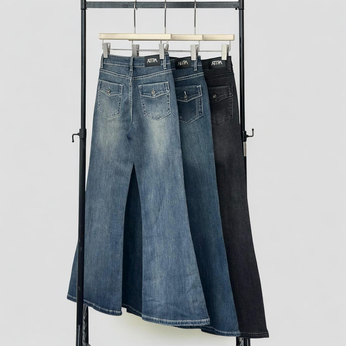 ATIPA - Averie Flare Jeans