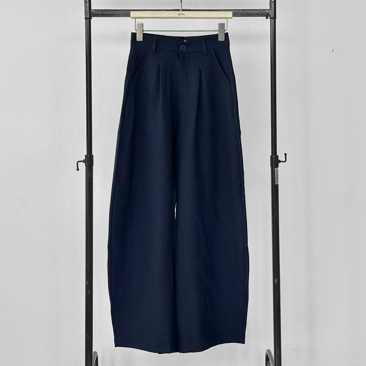 ATIPA - Obsidian Wide Pants