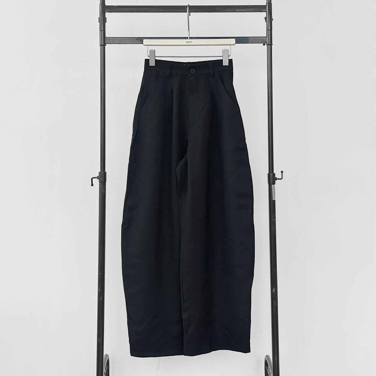 ATIPA - Obsidian Wide Pants