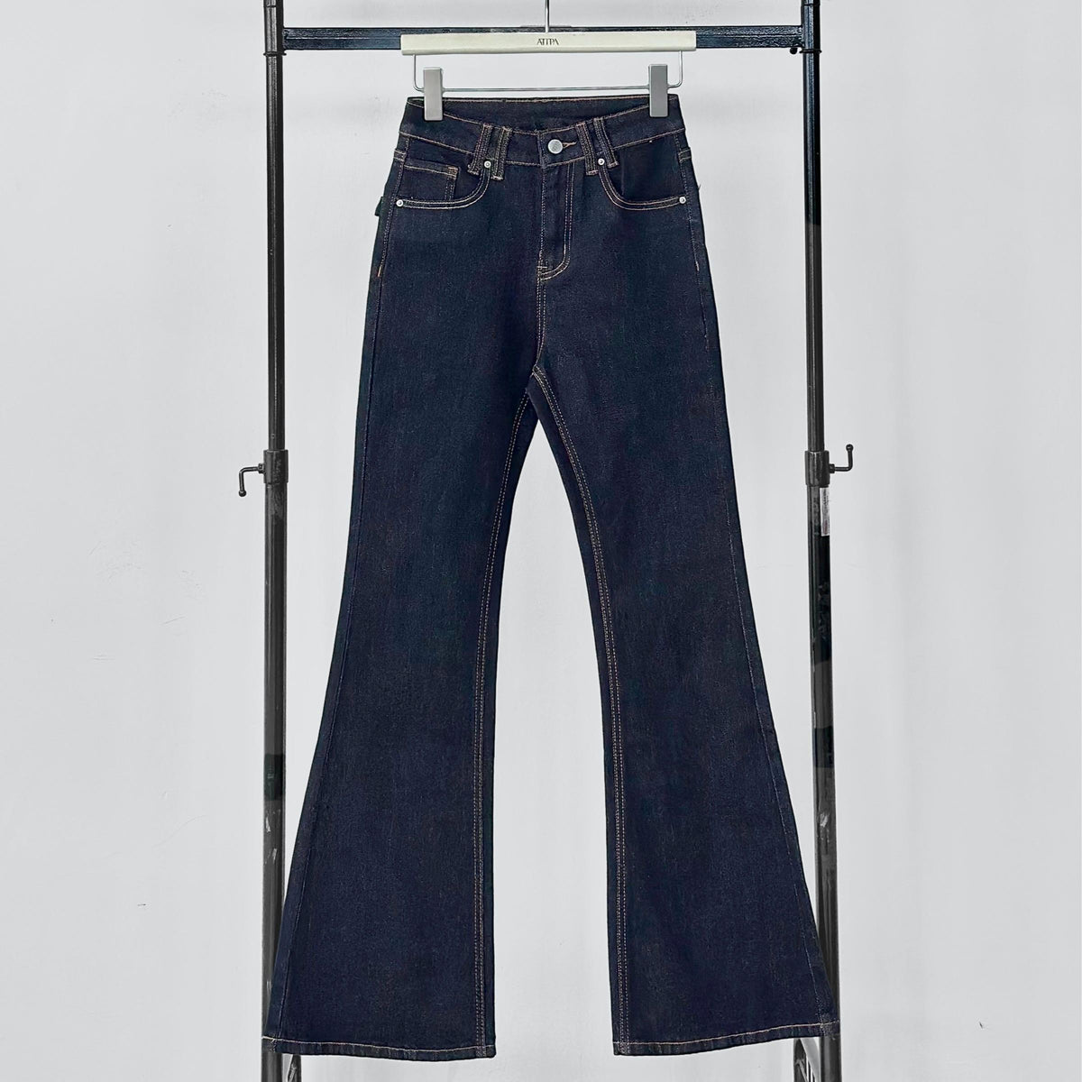 ATIPA - Serra Flare Jeans